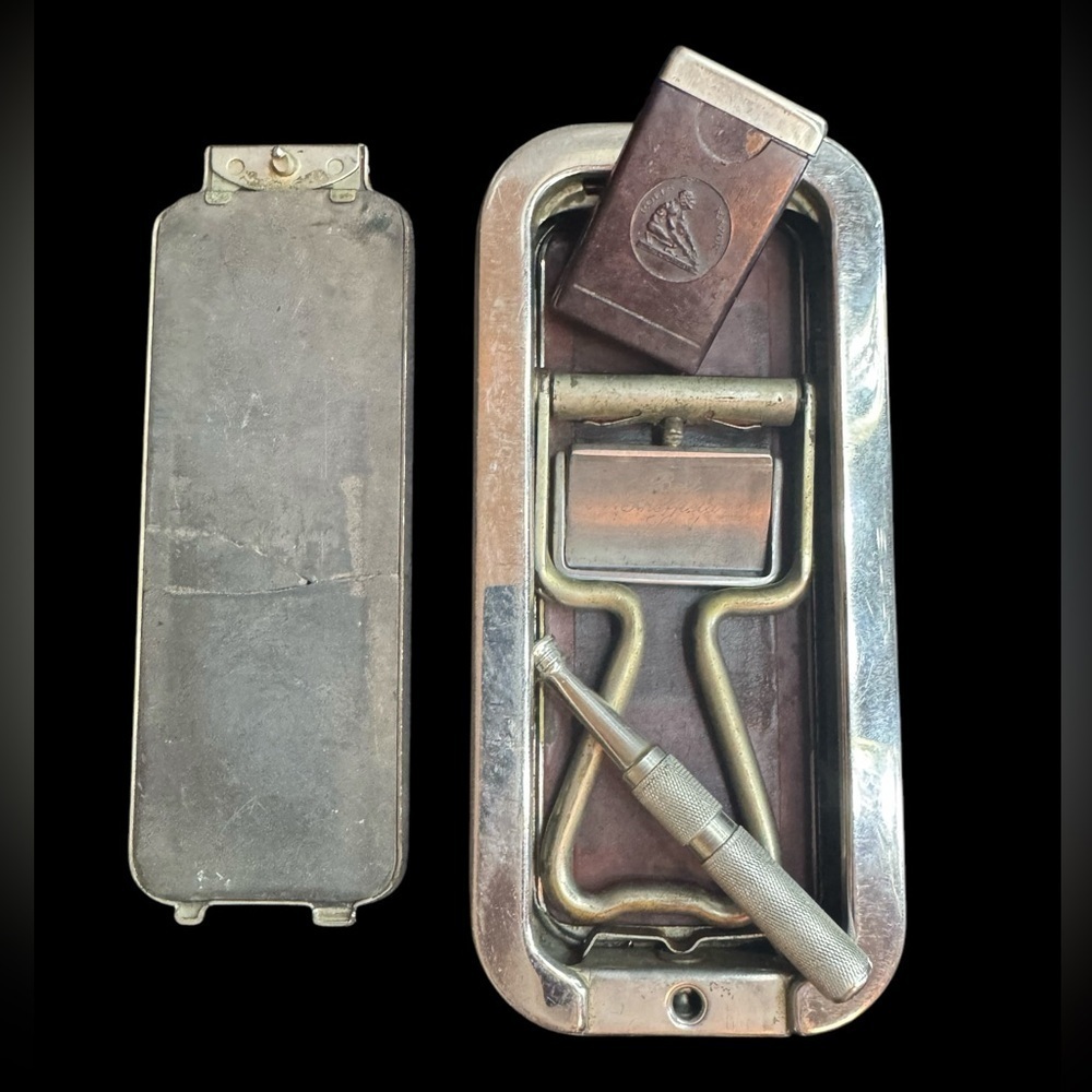 1927 Rolls Razor Ltd. Safety Razor Kit - Picture 6 of 16